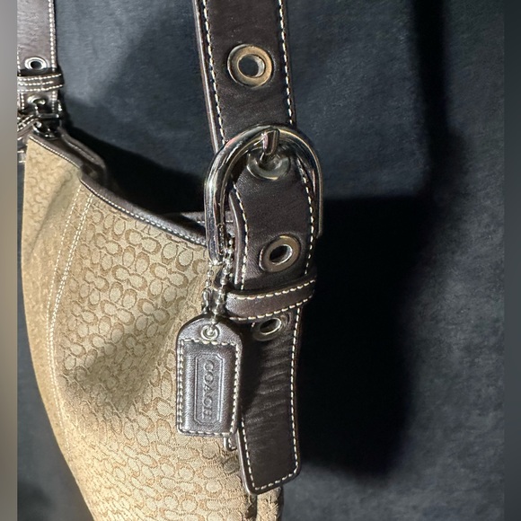 Coach Purse Small print Tote, Bag, crossbody Suede Leather - Picture 10 of 13